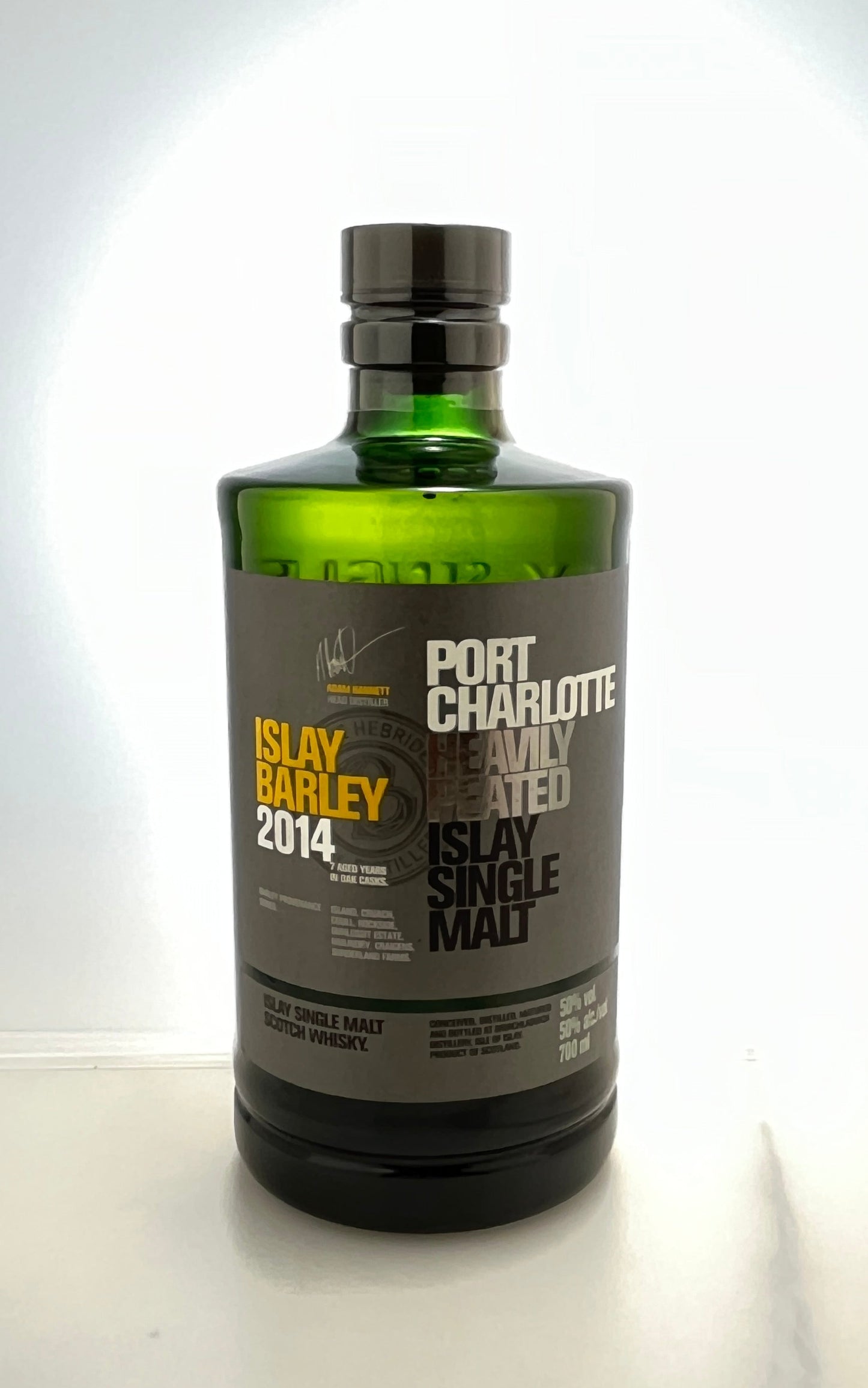 ポートシャーロット アイラバーレイ2014700ml【スコッチウイスキー】